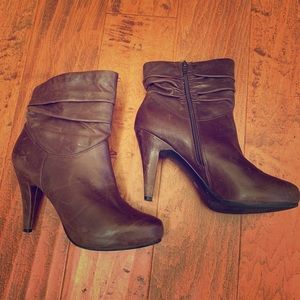 Women’s boots 👢